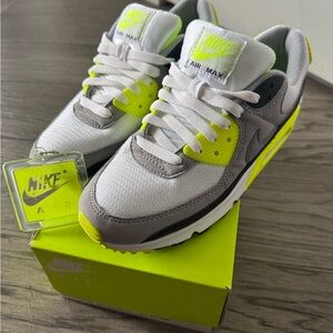 Nike Air Max 90